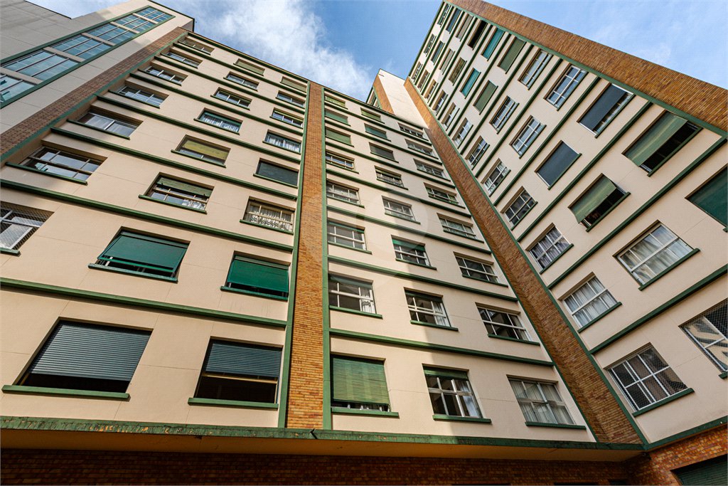 Apartamento com 3 dormitórios para venda na Bela Vista