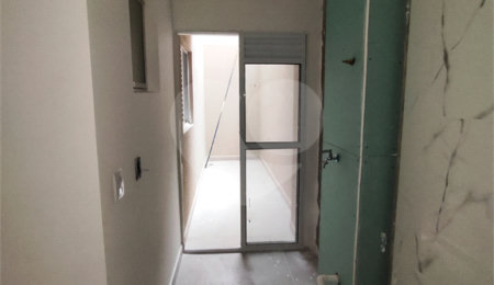 Apartamento à venda com 2 quartos em Vila Vitório Mazzei, São Paulo, SP