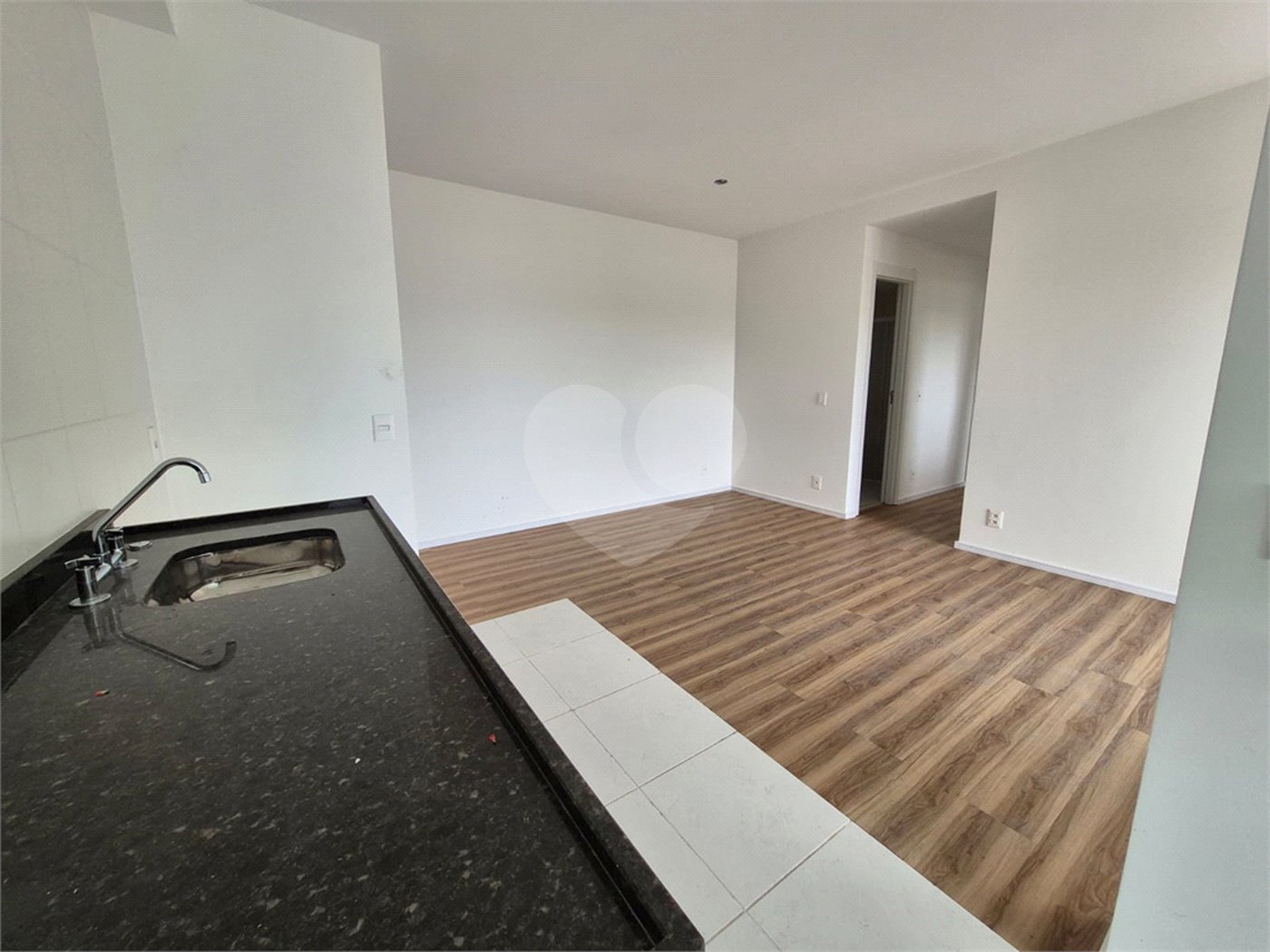 Apartamento à venda com 2 quartos, sendo 1 suíte,  em Butantã, São Paulo, SP