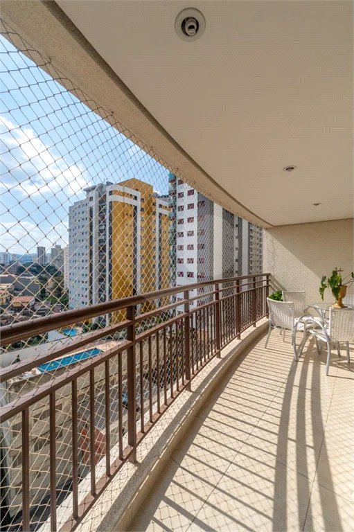 Apartamento à venda com 3 suítes em Santa Teresinha, São Paulo, SP