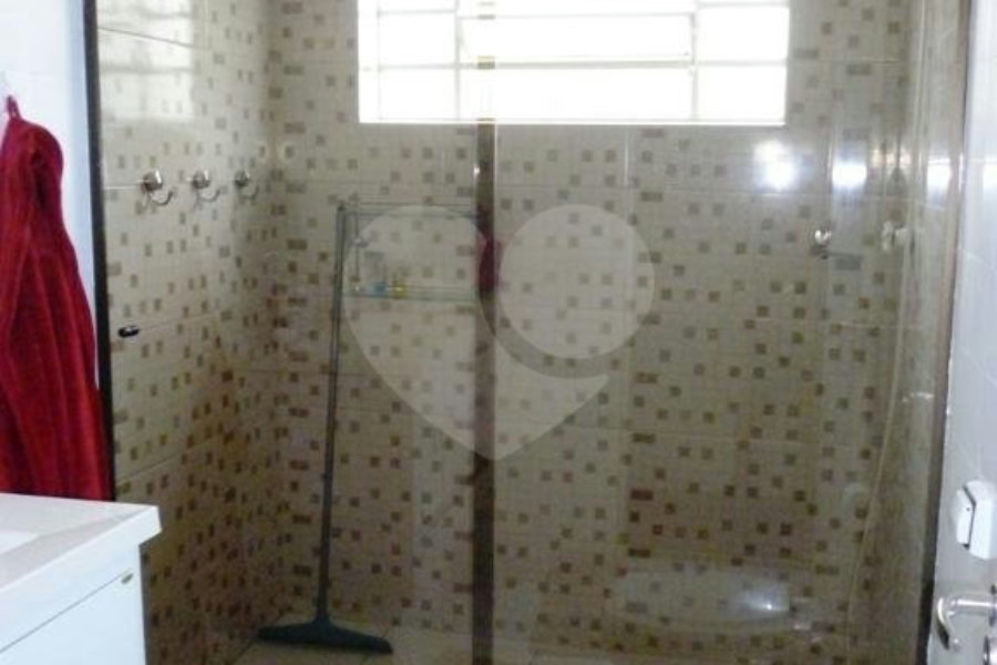Sobrado à venda com 3 quartos, sendo 1 suíte, em Parque Edu Chaves, São Paulo, SP