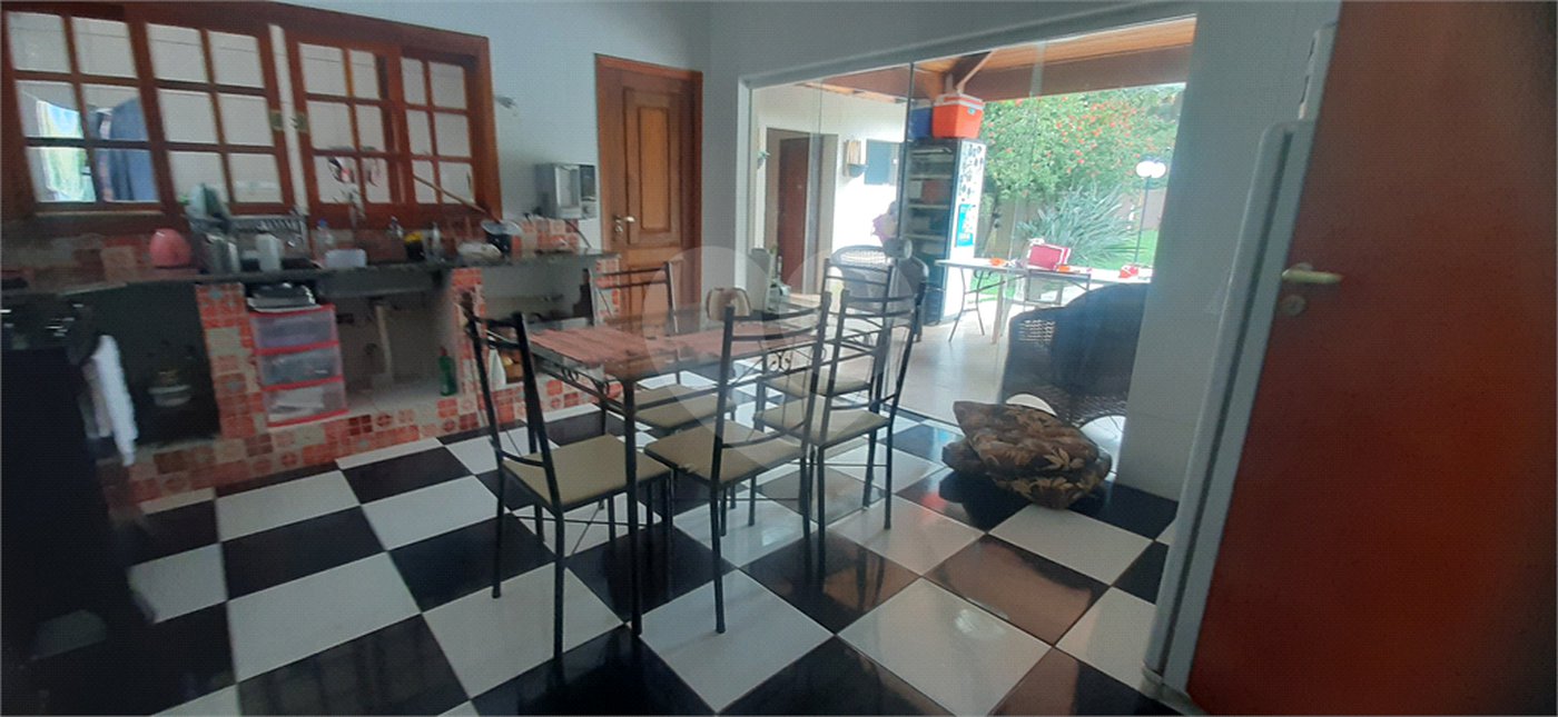 Casa à venda com 3 suítes no condomínio Chacarás Bela Vista, Mairiporã - SP