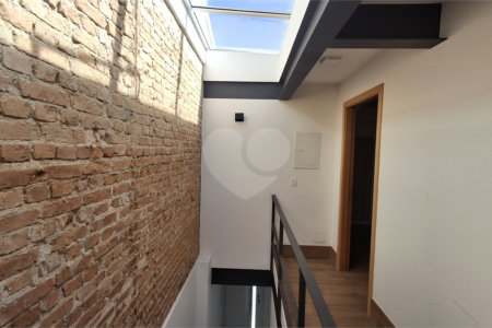Casa de Vila à venda com 2 quartos, sendo 1 suíte, em Alto da Boa Vista, São Paulo, SP