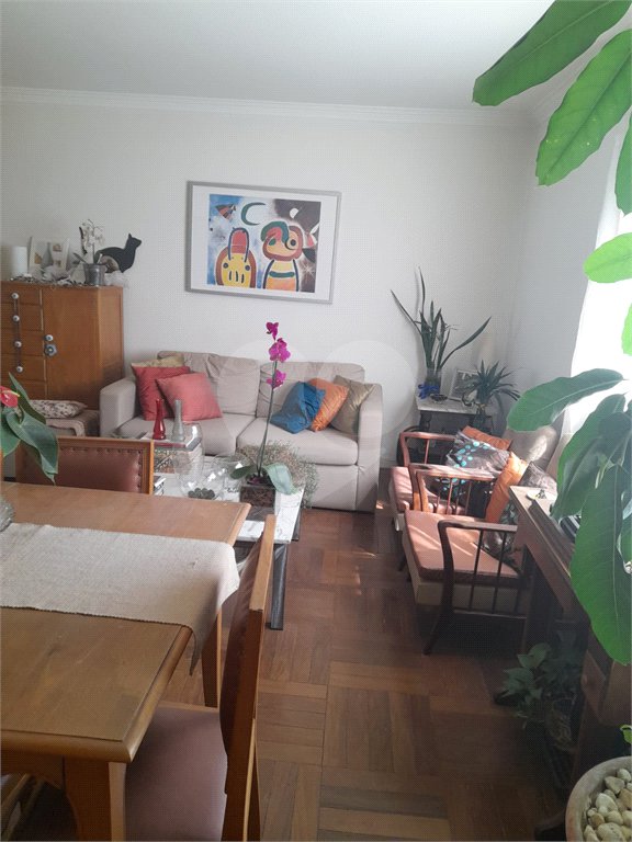 Apartamento para alugar com 3 quartos, sendo 1 suíte, em Vila Olímpia, São Paulo, SP