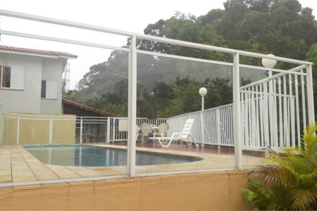 Casa à venda com 3 quartos, sendo 1 suíte,  no condomínio Jardim das Palmas, São Paulo - SP