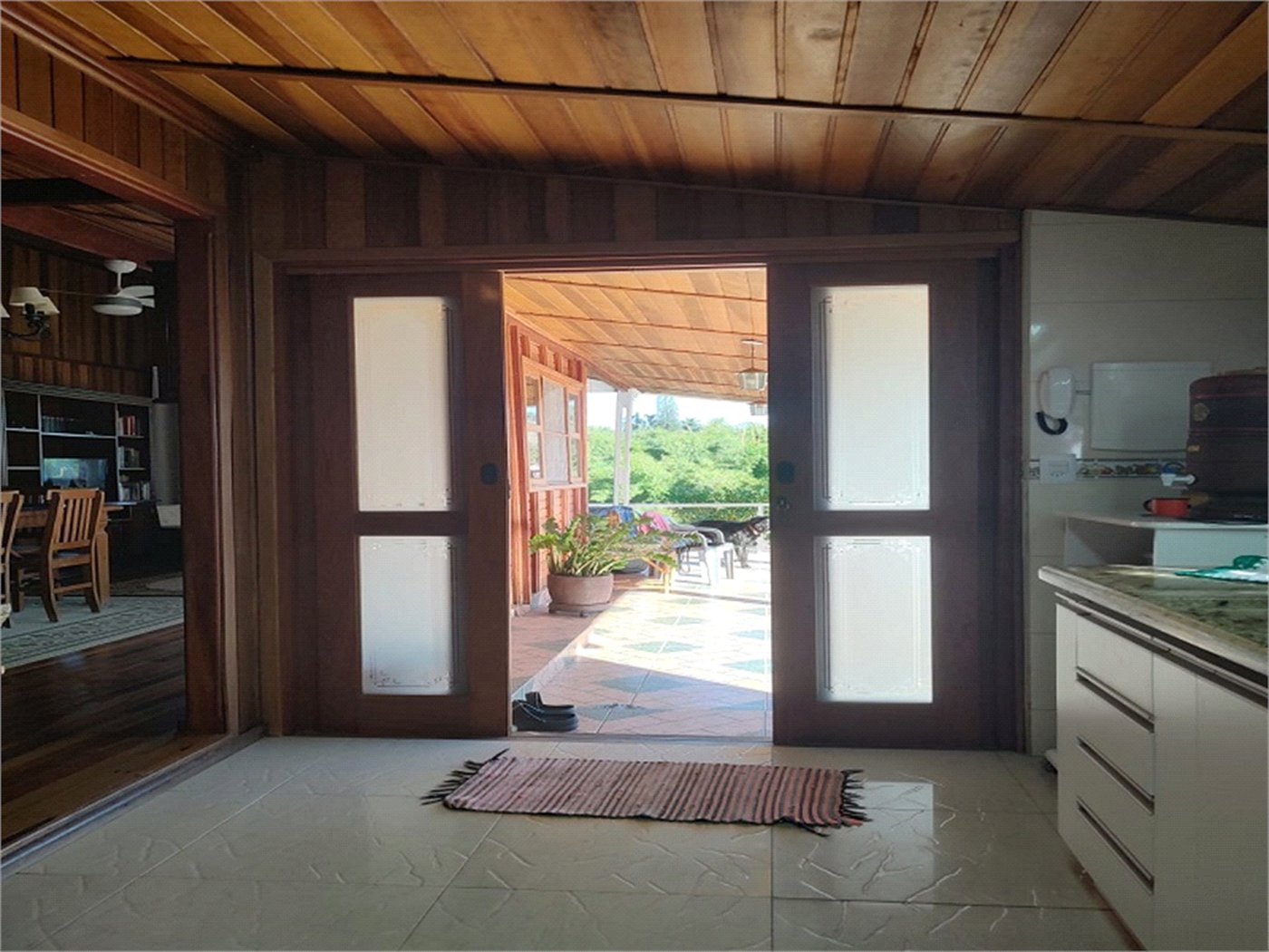 Chácara à venda com 4 quartos, sendo 1 suíte, em Chácaras Fernão Dias, Atibaia, SP
