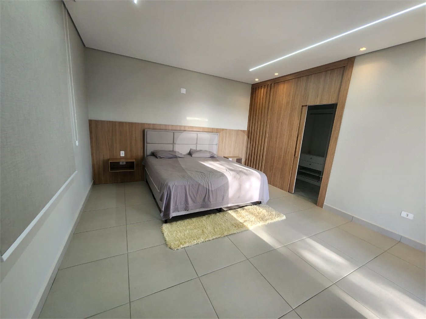 Casa de Vila à venda com 3 suítes em Inhayba, Sorocaba, SP