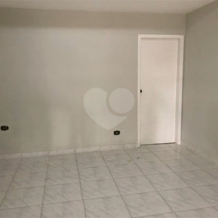 Sobrado à venda com 3 quartos em Jardim Humaitá, São Paulo, SP