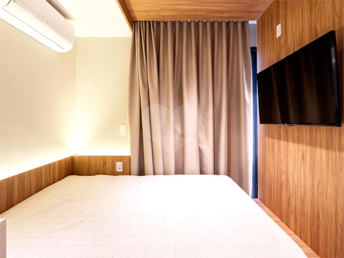 Apartamento à venda com 2 quartos, sendo 1 suíte, em Vila Cordeiro, São Paulo, SP