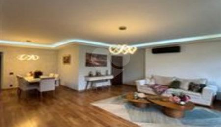Apartamento à venda com 3 quartos, sendo 1 suíte,  em Lagoa, Rio de Janeiro, RJ