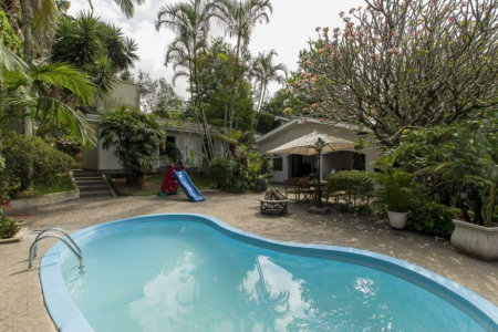 Casa à venda com 5 suítes em Vila Tramontano, São Paulo, SP