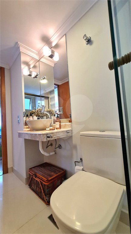 Apartamento à venda com 2 quartos, sendo 1 suíte, em Campo Grande, São Paulo, SP