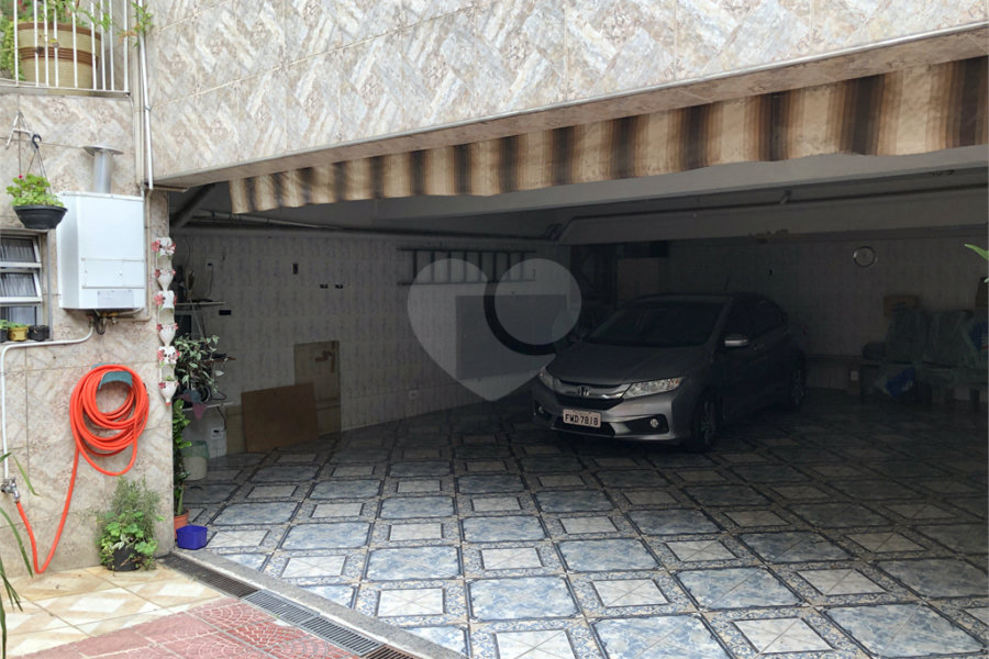 Sobrado à venda com 3 quartos, sendo 1 suíte, em Vila Gustavo, São Paulo, SP