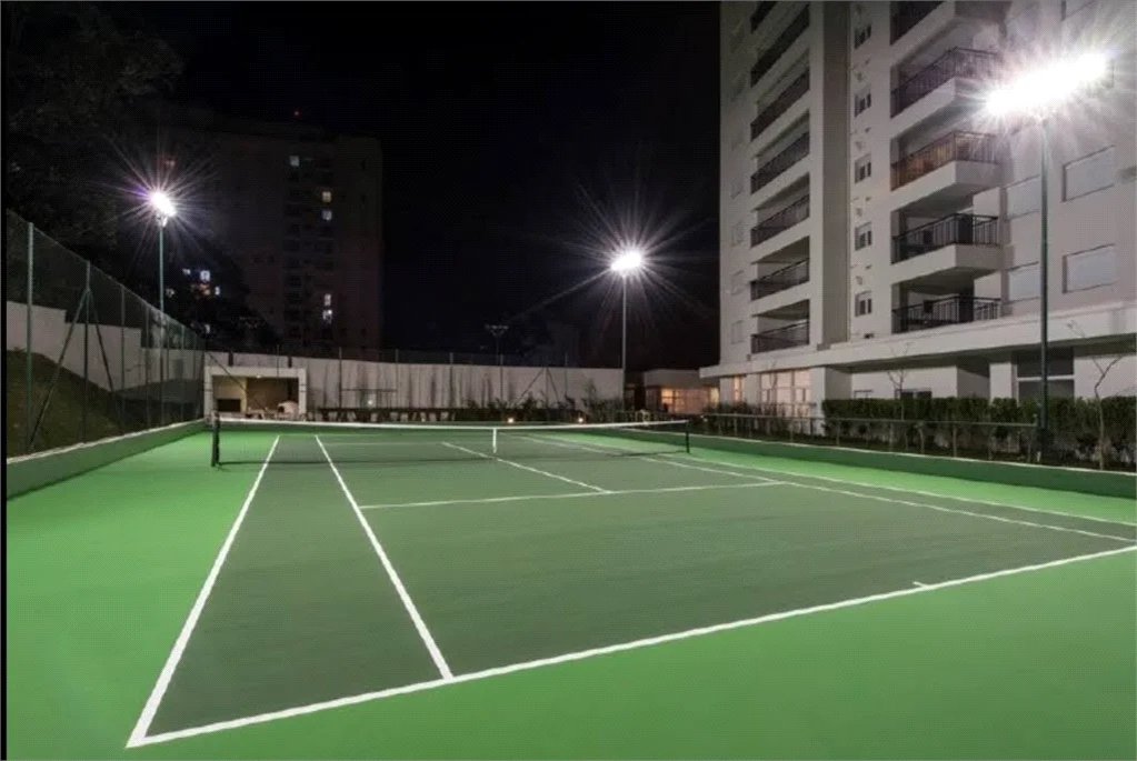 Apartamento à venda ou para alugar com 3 quartos, sendo 1 suíte, em Parque Reboucas, São Paulo, SP