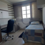 Sobrado à venda com 4 quartos, sendo 3 suítes, em Residencial Novo Horizonte I, Mogi das Cruzes, SP