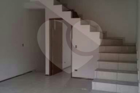 Sobrado à venda com 3 quartos, sendo 2 suítes, em Jardim Monte Kemel, São Paulo, SP