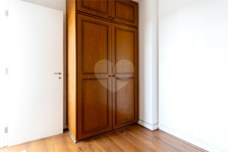 Duplex à venda com 6 quartos, sendo 4 suítes, em Alto de Pinheiros, São Paulo, SP