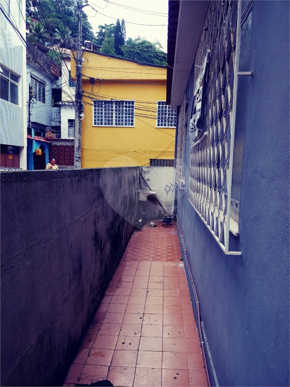 Casa à venda com 2 quartos, sendo 1 suíte, no Centro, Mangaratiba, RJ