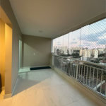 Apartamento à venda com 3 quartos, sendo 1 suíte,  em Jardim Vazani, São Paulo, SP