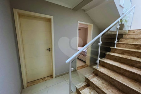 Apresento essa belíssima casa no Condomínio Delle Stelle - Louveira SP