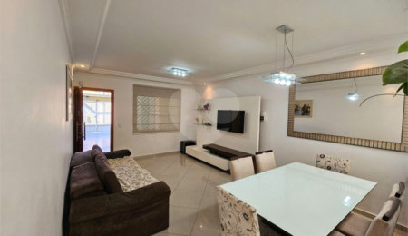 Casa à venda com 3 suítes em Vila Carrão, São Paulo, SP