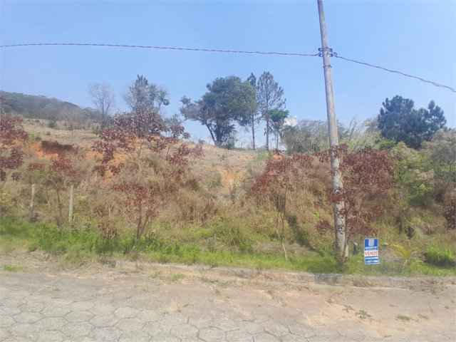 Terreno à venda no condomínio Aútria da Cantareira, Mairiporã - SP