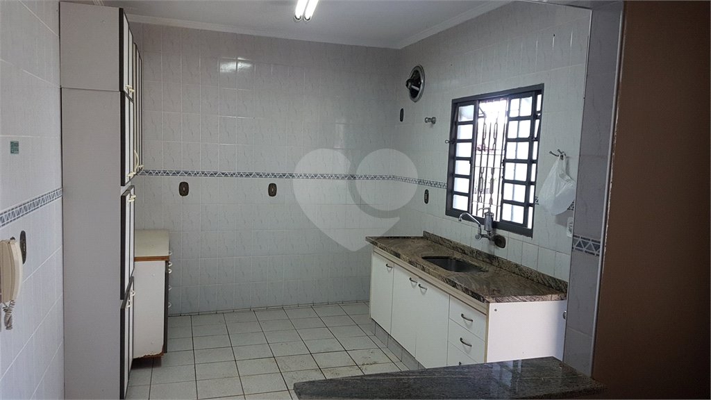 Chácara à venda com 3 quartos, sendo 2 suítes, em Capela, Vinhedo, SP