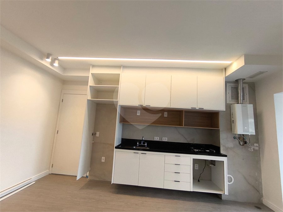 Apartamento para alugar com 2 suítes em Pinheiros, São Paulo, SP