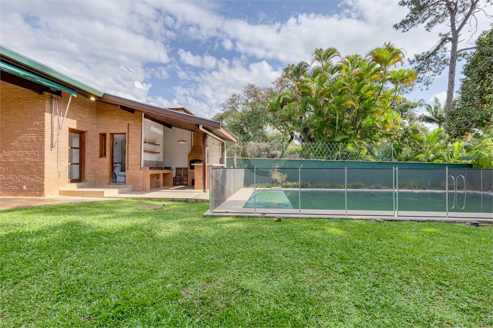 Casa Térrea à venda com 3 quartos, sendo 1 suíte, em Alto da Boa Vista, São Paulo, SP