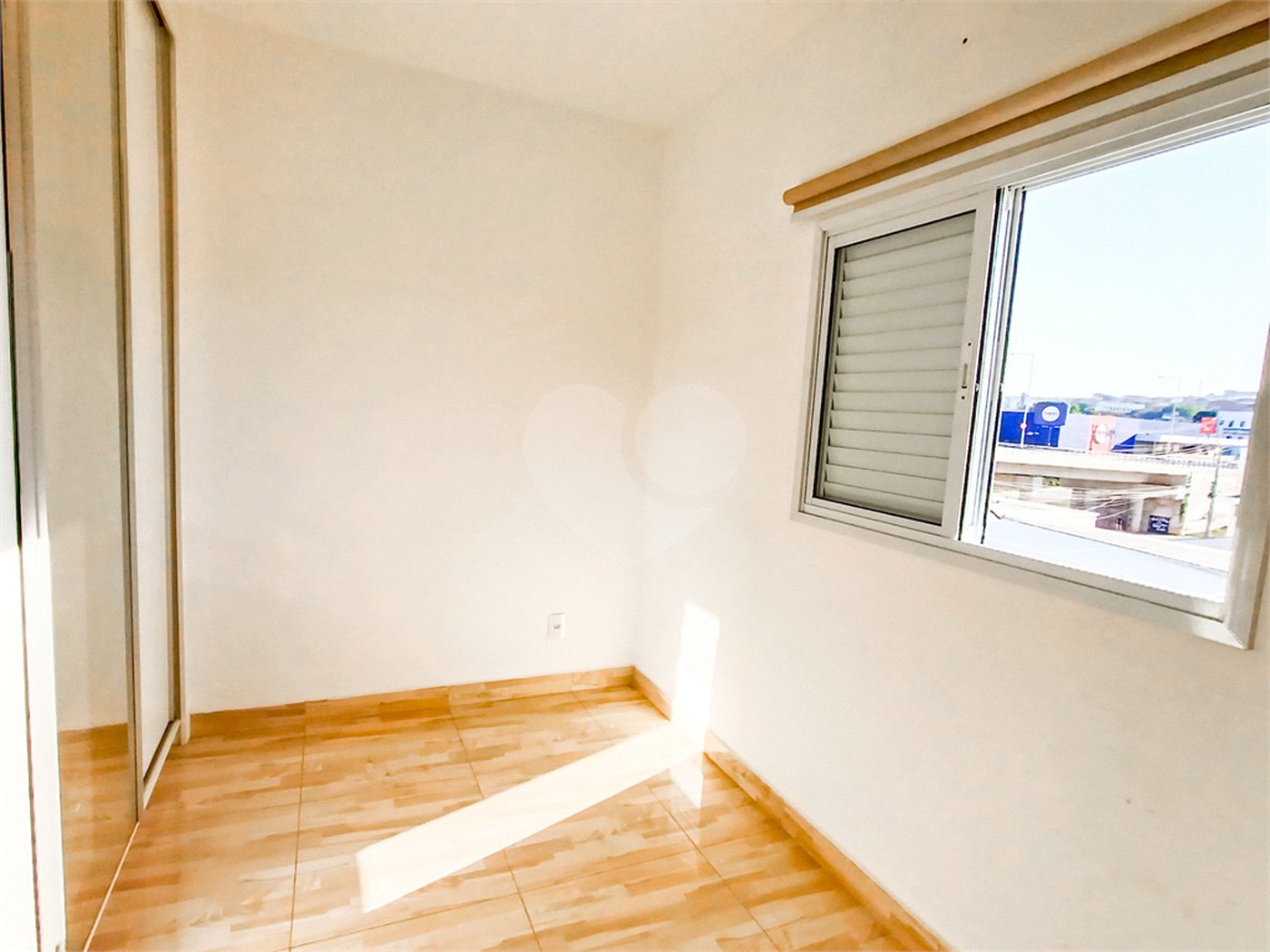 Casa à venda com 2 suítes no condomínio Residencial Américo Figueiredo, Sorocaba - SP