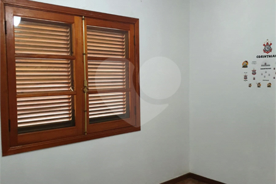 Sobrado à venda com 4 quartos, sendo 2 suítes, em Tremembé, São Paulo, SP
