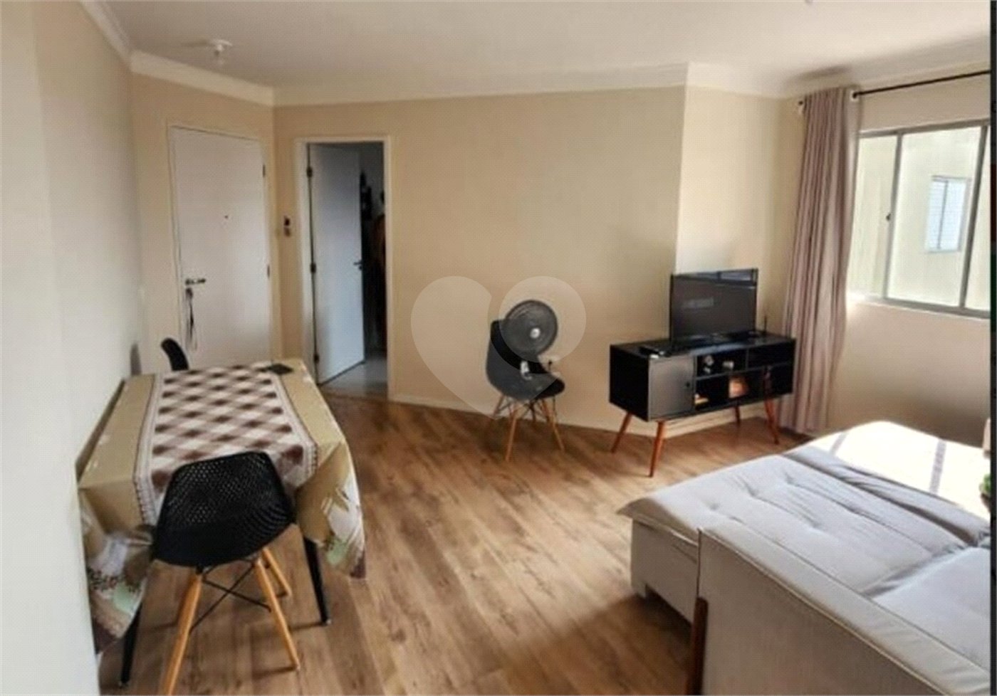 Apartamento à venda com 2 quartos em Vila Erna, São Paulo, SP