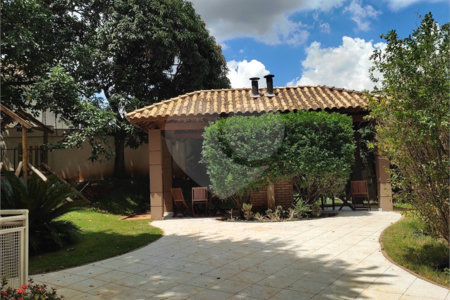 Apartamento à venda com 2 quartos em Jardim Esmeralda, São Paulo, SP