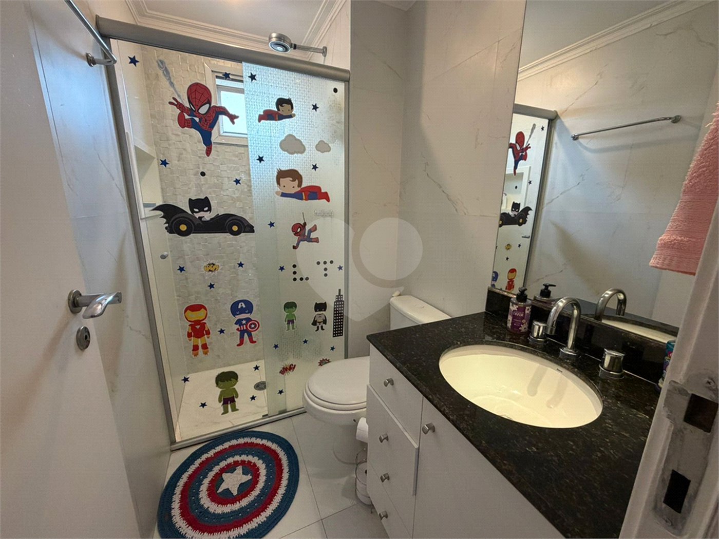 Apartamento à venda com 3 quartos, sendo 1 suíte,  em Vila Regente Feijó, São Paulo, SP