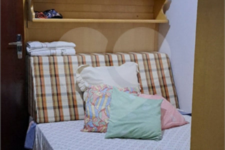 Casa à venda com 5 quartos, sendo 4 suítes,  em Jardim Armênia, Mogi das Cruzes, SP