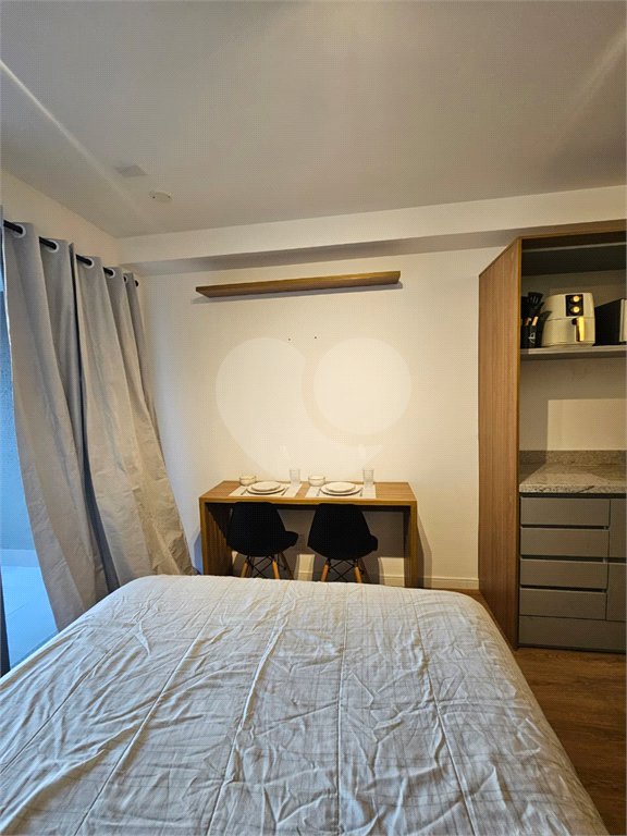 Apartamento à venda com 1 quarto em Moema, São Paulo, SP