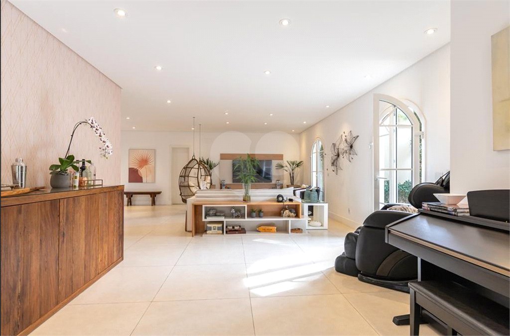 Casa à venda com 4 suítes no condomínio Residencial Villa Fiume Rosso, São Paulo - SP