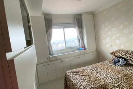 Apartamento à venda com 3 suítes em Santa Teresinha, São Paulo, SP