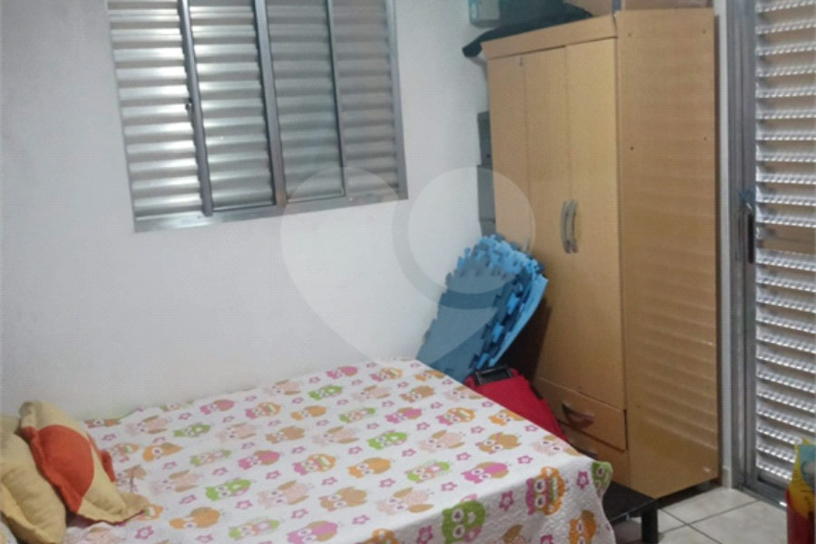 Sobrado à venda com 6 quartos em Horto, São Paulo, SP