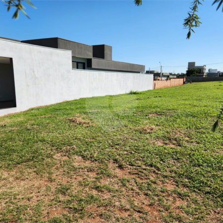 Terreno à venda em Residencial Volpi, Araraquara, SP