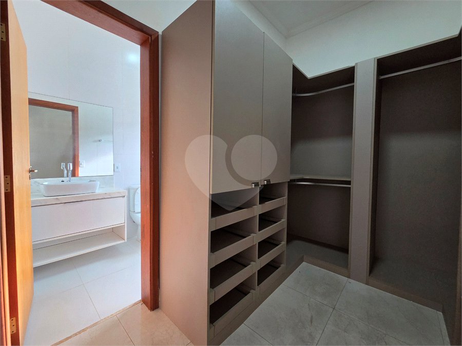 Casa à venda com 3 suítes no condomínio Jardim Solar do Bosque, Sorocaba - SP