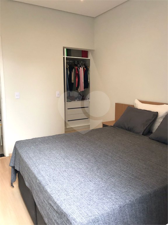 Casa à venda com 3 suítes no condomínio Terras de São Francisco, Sorocaba - SP