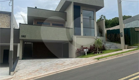 Casa à venda com 3 suítes no condomínio Reserva São Nicolau, Atibaia - SP