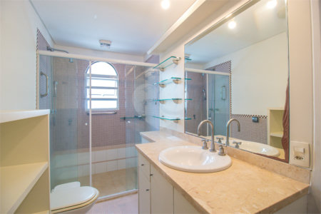 Apartamento à venda com 4 quartos, sendo 3 suítes, em Chácara Santo Antônio, São Paulo, SP