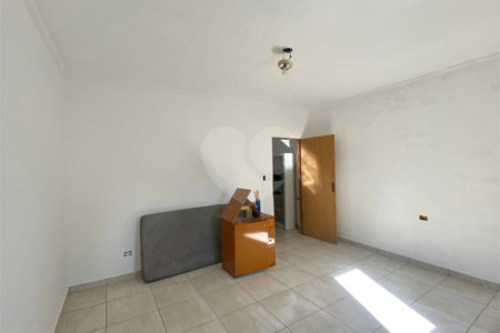 Casa à venda com 3 quartos em Vila Rosália, Guarulhos, SP