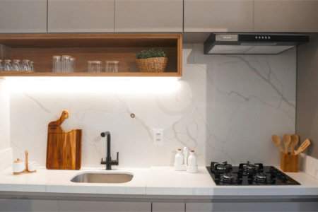 Apartamento à venda com 3 quartos, sendo 1 suíte,  no Centro, Vinhedo, SP