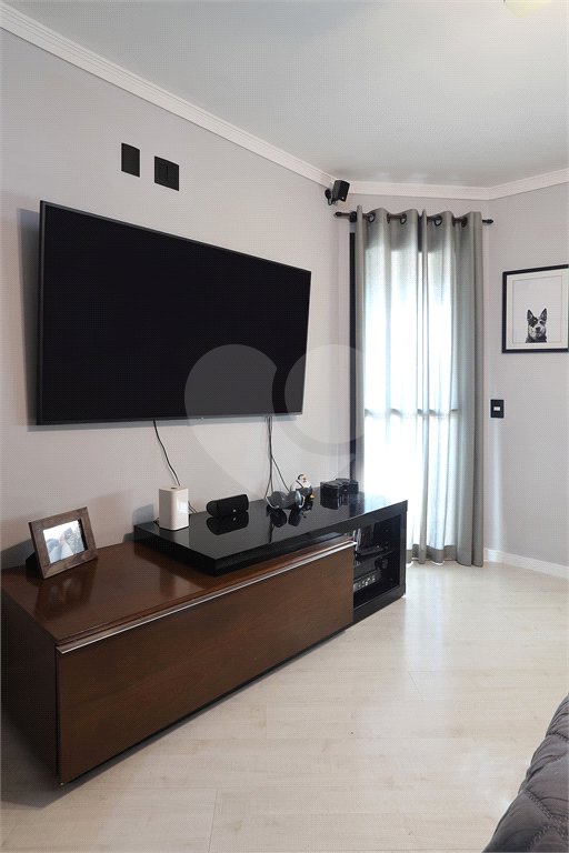 Apartamento à venda com 3 quartos, sendo 1 suíte,  em Brooklin Paulista, São Paulo, SP