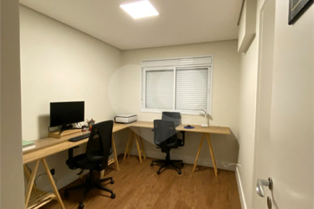 Apartamento à venda com 4 quartos, sendo 2 suítes, em Jardim Caboré, São Paulo, SP