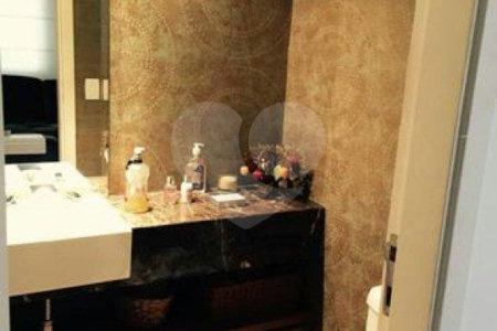 Apartamento à venda com 2 suítes em Real Parque, São Paulo, SP
