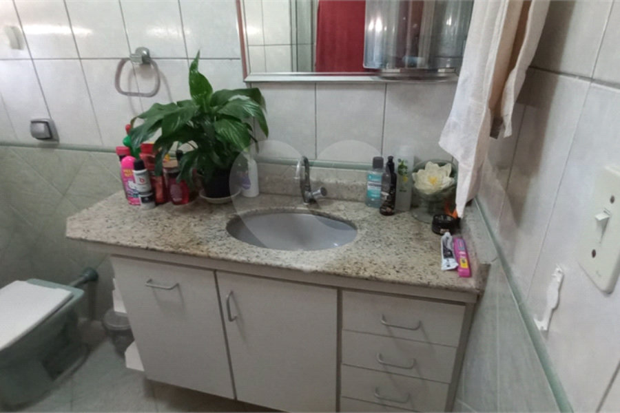 Sobrado à venda com 4 quartos, sendo 1 suíte, em Vila Dom Pedro Ii, São Paulo, SP